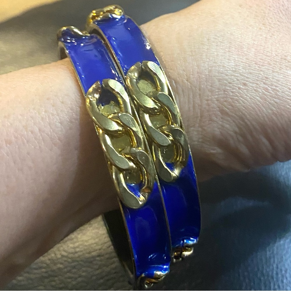 2 Gold Tone Metal Hinged Knots Cobalt Blue Enamel Bangle Bracelet Art Deco Style